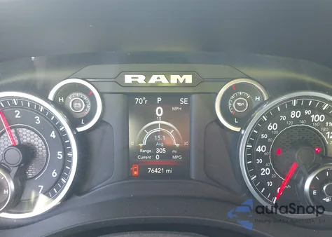 2022 Ram 1500 Big Horn 4X4 5'7 Box from USA, damaged, VIN 1C6SRFFTXNN161329